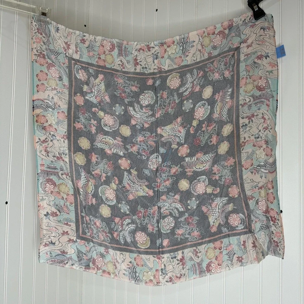 Ryukyu Bingata Japanese Square Scarf Silk Rayon Black Pink‎ Floral Spring 27x27